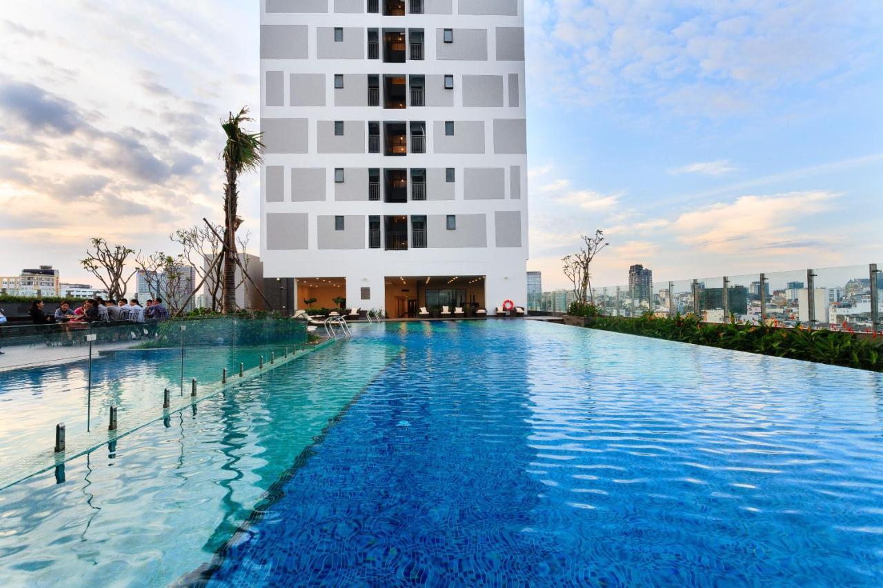 River Gate Building - Le Meridien Pool & Gym Ho Chi Minh City Exterior photo